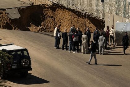 Severe New Cairo Ground Subsidence Forces Emergency Pipeline Repairs and Water Shutoffs